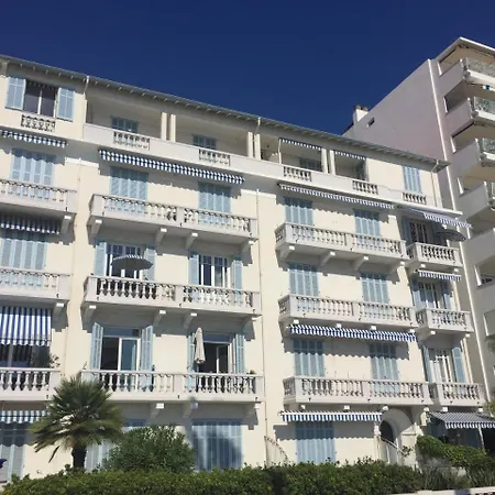 Gorgeous One-bedroom With Terrace And Sea View -stayinantibes- Bijou Lägenhet Antibes